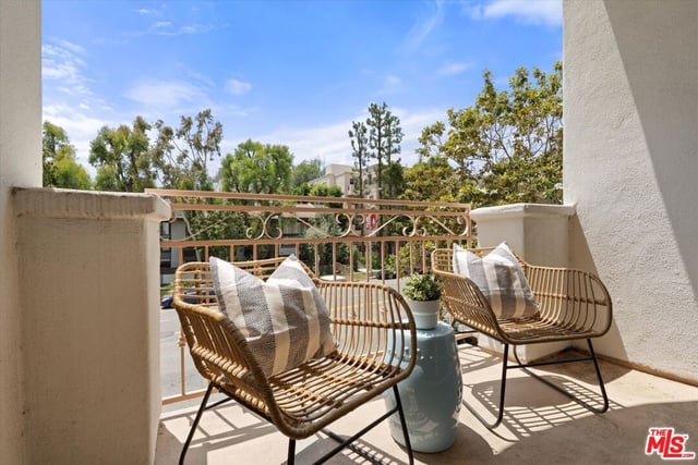 1920 S Beverly Glen Boulevard 101, Los Angeles, CA 90025 — photo 16 of 36