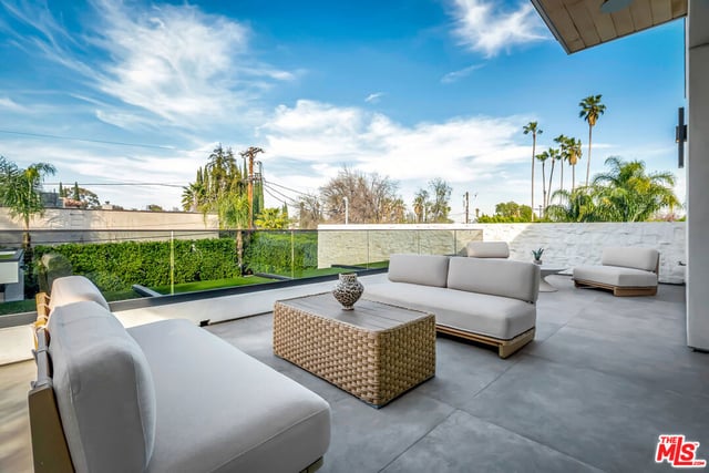 15743 Hesby Street, Encino, CA 91436 — photo 51 of 75