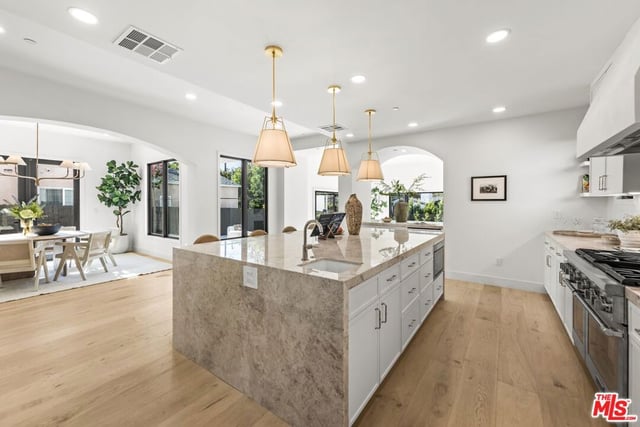 5969 W 75th Street, Los Angeles, CA 90045 — photo 9 of 34