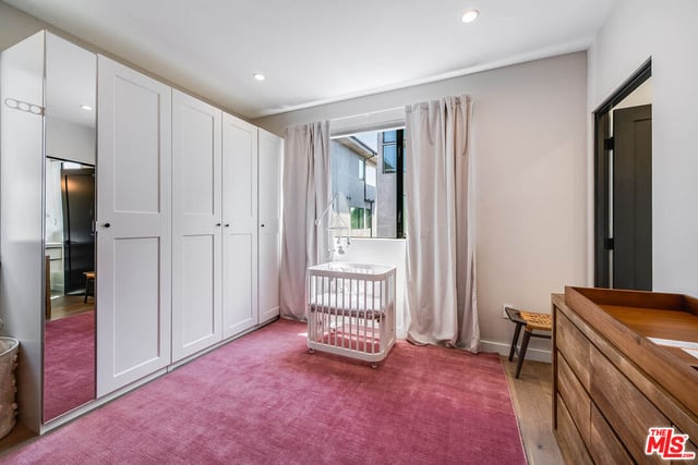 4425 Studio Place, Studio City, CA 91602 — photo 31 of 44