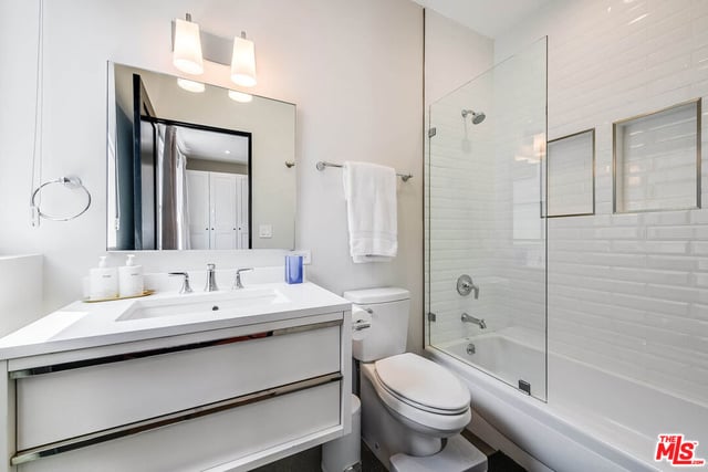 4425 Studio Place, Studio City, CA 91602 — photo 32 of 44