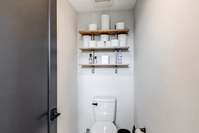 4425 Studio Place, Studio City, CA 91602 — photo 8 of 44