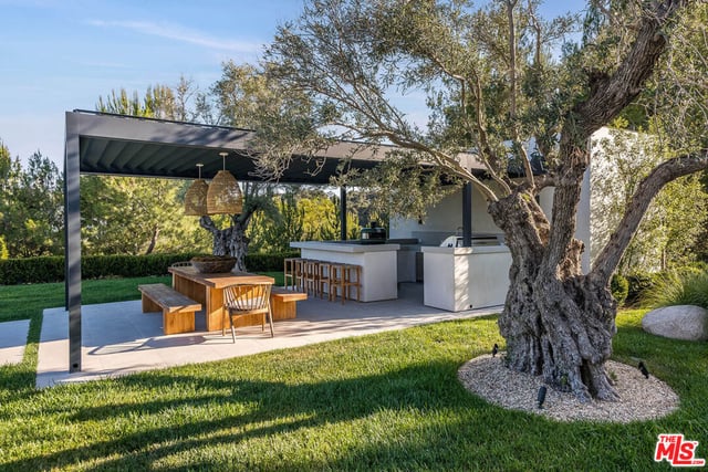 73 Beverly Park Lane, Beverly Hills, CA 90210 — photo 18 of 65