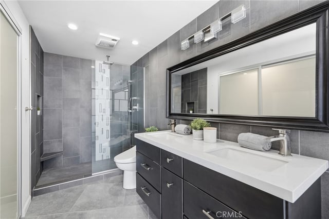 700 E Ocean Boulevard 2305, Long Beach, CA 90802 — photo 22 of 34