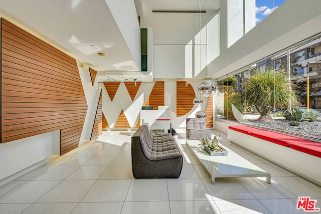 6735 Yucca Street 307, Los Angeles, CA 90028 — photo 5 of 32