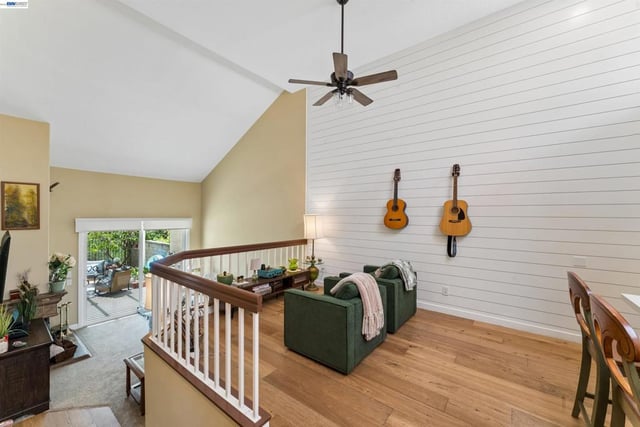 24448 Hampton Dr B, Santa Clarita, CA 91355 — photo 10 of 34