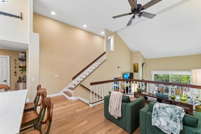 24448 Hampton Dr B, Santa Clarita, CA 91355 — photo 13 of 34