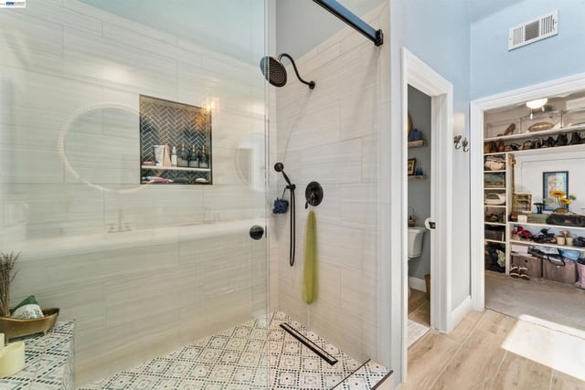 24448 Hampton Dr B, Santa Clarita, CA 91355 — photo 25 of 34