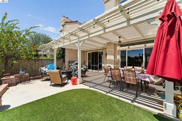24448 Hampton Dr B, Santa Clarita, CA 91355 — photo 34 of 34