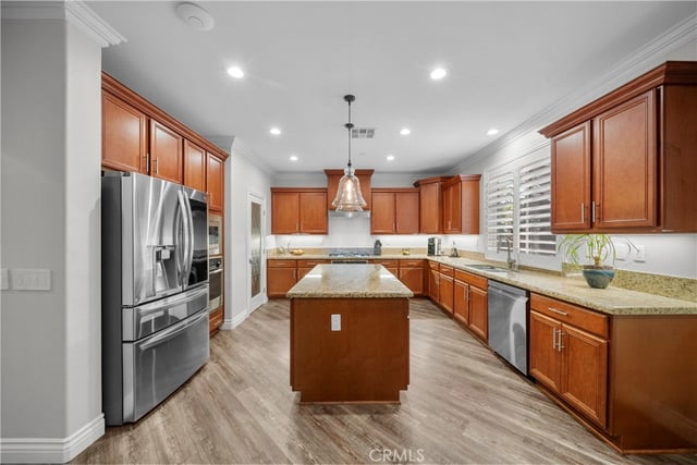 28649 Farrier, Valencia, CA 91354 — photo 15 of 54