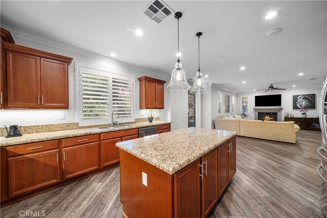 28649 Farrier, Valencia, CA 91354 — photo 17 of 54