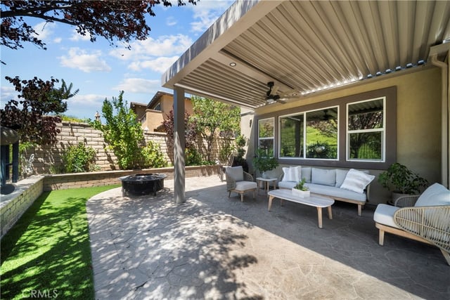 28649 Farrier, Valencia, CA 91354 — photo 43 of 54