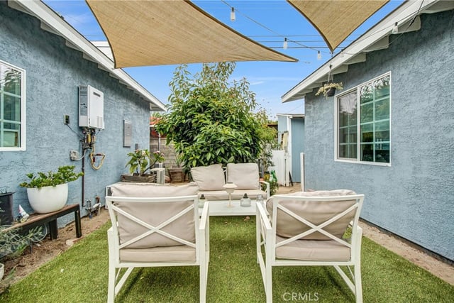 8645 Wakefield, Panorama City, CA 91402 — photo 25 of 36