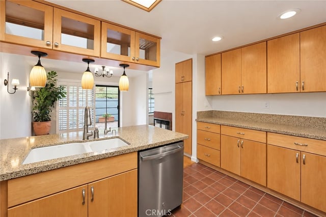 2607 Dove Creek Lane B, Pasadena, CA 91107 — photo 15 of 49