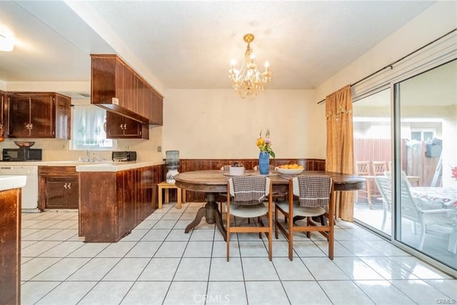 918 S Oak Street, Inglewood, CA 90301 — photo 4 of 14