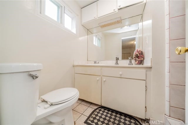 918 S Oak Street, Inglewood, CA 90301 — photo 9 of 14