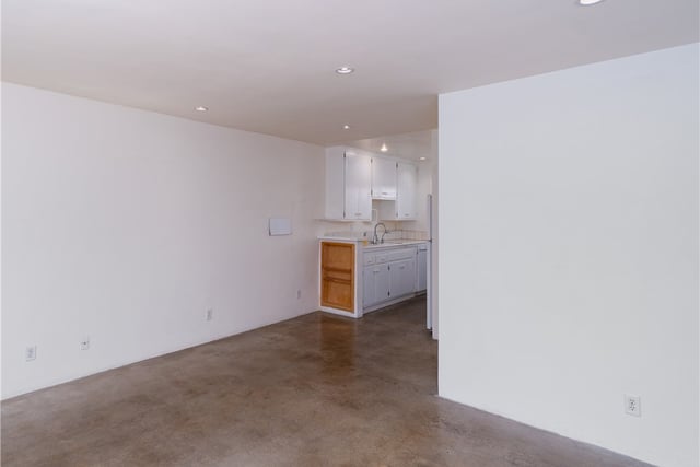 7129 Coldwater Canyon 8, North Hollywood, CA 91605 — photo 12 of 17