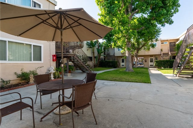 7129 Coldwater Canyon 8, North Hollywood, CA 91605 — photo 6 of 17