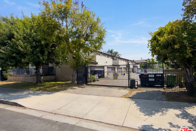 9376 Moonbeam Avenue 9, Panorama City, CA 91402 — photo 16 of 16