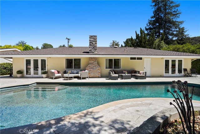 22615 Dardenne Street, Calabasas, CA 91302 — photo 10 of 41