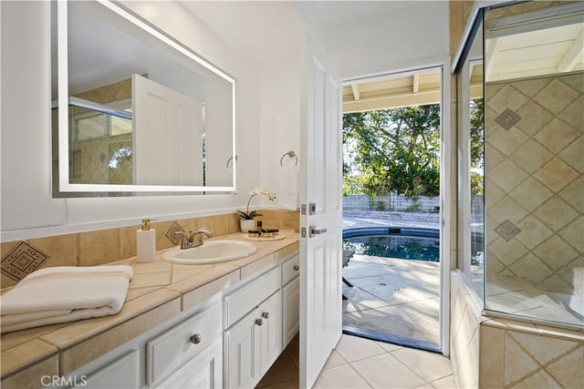 22615 Dardenne Street, Calabasas, CA 91302 — photo 29 of 41
