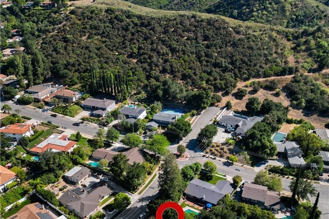 22615 Dardenne Street, Calabasas, CA 91302 — photo 38 of 41