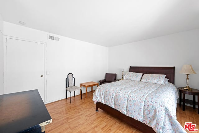 100 S Doheny Drive 512, Los Angeles, CA 90048 — photo 29 of 37