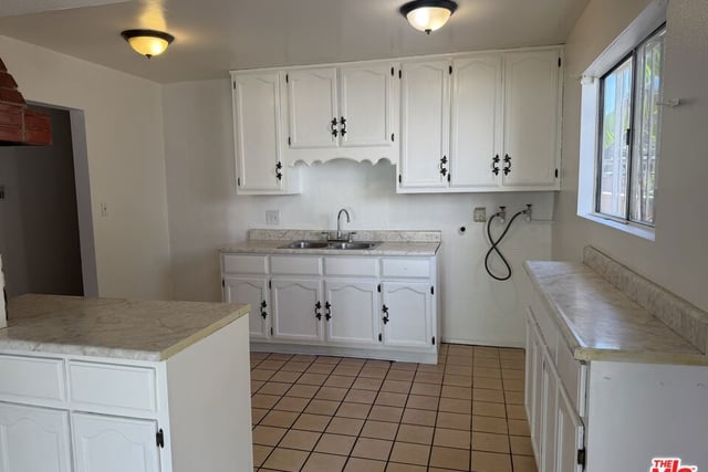 2660 Newell Street, Los Angeles, CA 90039 — photo 15 of 25