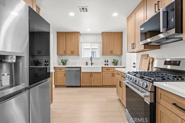 2409 Pepperwood Avenue, Long Beach, CA 90815 — photo 14 of 52