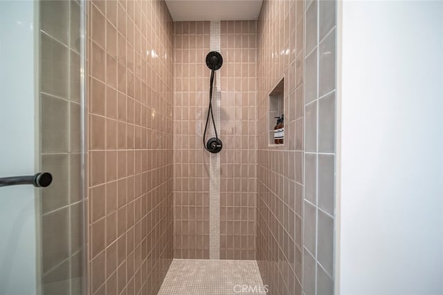 618 N Pass, Burbank, CA 91505 — photo 15 of 33
