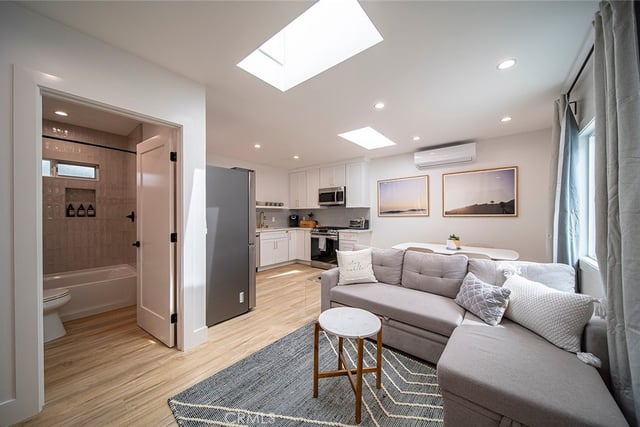 618 N Pass, Burbank, CA 91505 — photo 23 of 33
