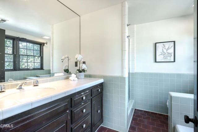 10400 Mcbroom Street, Los Angeles, CA 91040 — photo 12 of 36