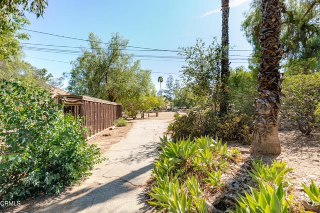 10400 Mcbroom Street, Los Angeles, CA 91040 — photo 22 of 36
