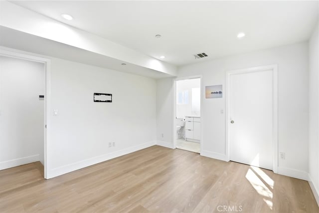 4453 Colfax Avenue, Studio City, CA 91602 — photo 6 of 19