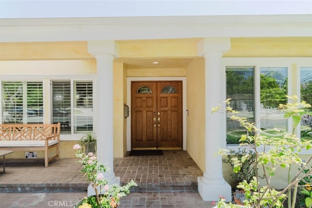 19240 Knapp Street, Northridge, CA 91324 — photo 3 of 50