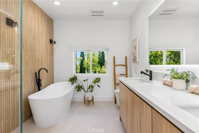 22963 Cass Avenue, Woodland Hills, CA 91364 — photo 48 of 53