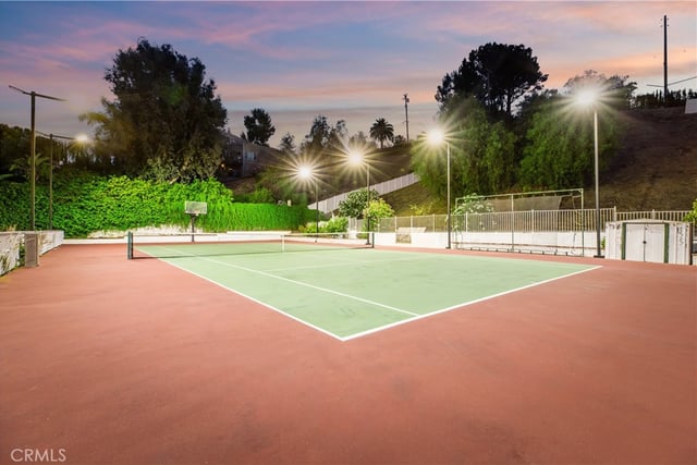 22963 Cass Avenue, Woodland Hills, CA 91364 — photo 5 of 53