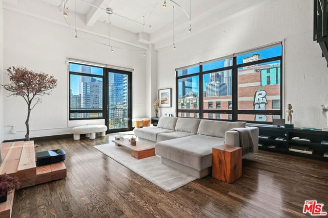 849 S Broadway 1210, Los Angeles, CA 90014 — photo 4 of 61
