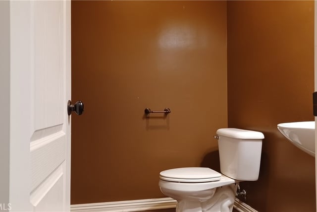 37105 Firethorn, Palmdale, CA 93550 — photo 16 of 34