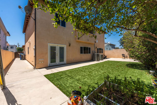 3332 Tilden Avenue, Los Angeles, CA 90034 — photo 40 of 47
