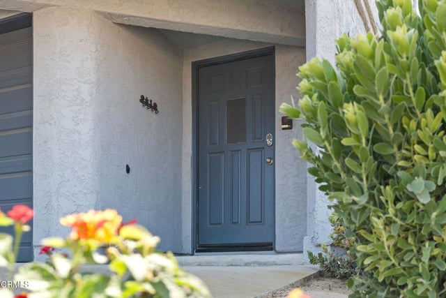 2425 Panama Drive, Oxnard, CA 93035 — photo 4 of 36