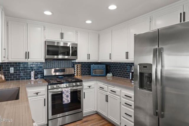 2425 Panama Drive, Oxnard, CA 93035 — photo 9 of 36