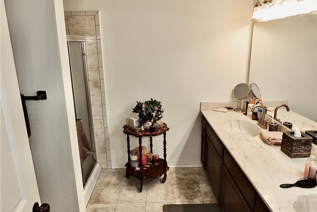 10420 Downey 203, Downey, CA 90241 — photo 11 of 25