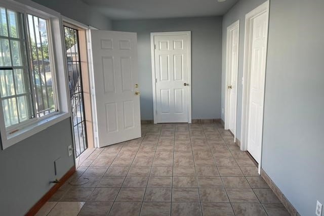 424 E 91st Street, Los Angeles, CA 90003 — photo 32 of 35