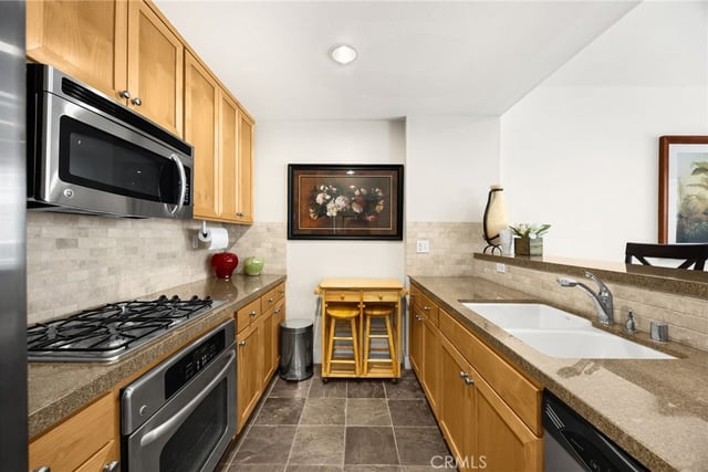 2367 Jefferson 312, Torrance, CA 90501 — photo 37 of 38