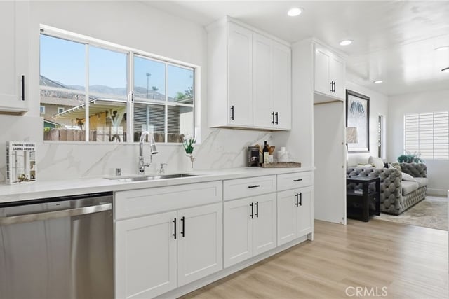 347 Stedman Place, Monrovia, CA 91016 — photo 10 of 49