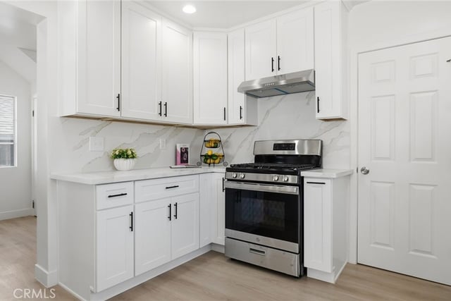 347 Stedman Place, Monrovia, CA 91016 — photo 9 of 49