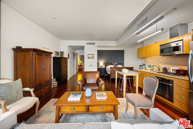 1155 S Grand Avenue 1111, Los Angeles, CA 90015 — photo 12 of 50