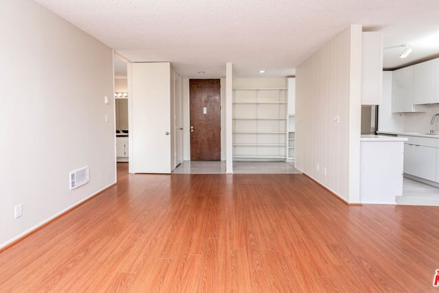6050 Canterbury Drive E214, Culver City, CA 90230 — photo 5 of 26