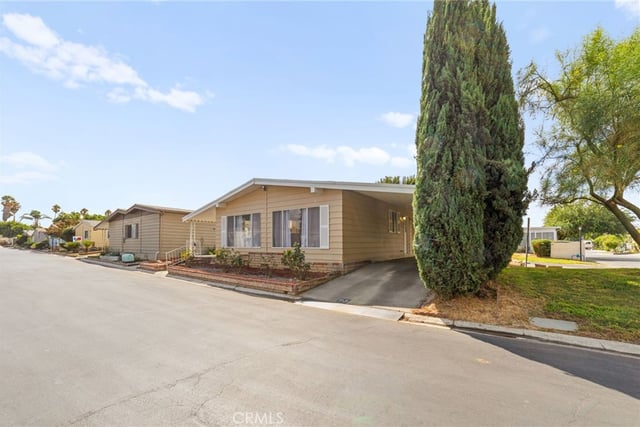 1601 S Garey Avenue 93, Pomona, CA 91766 — photo 34 of 39